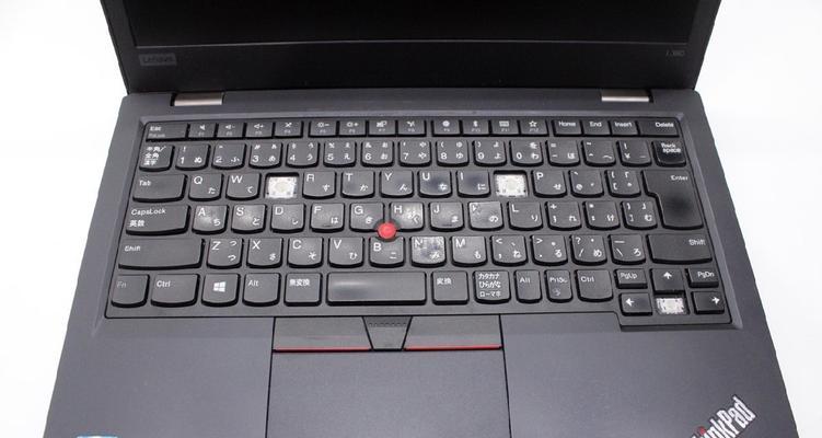 ThinkPadL380屏幕更换教程（一步步教你更换ThinkPadL380的屏幕）