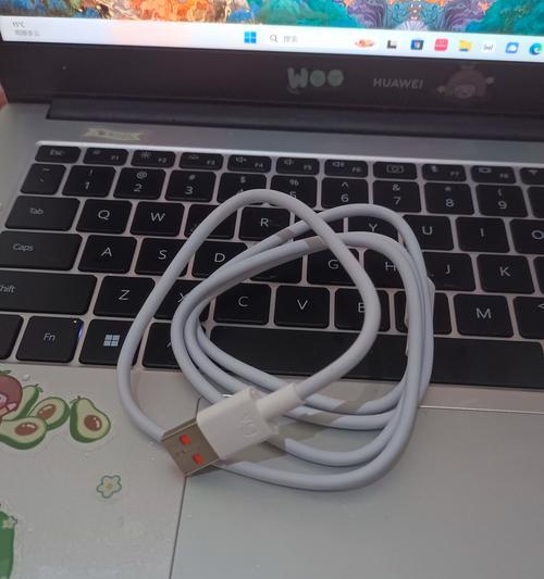 华为手机充电宝充电与有线充电的比较（便携与快速充电，两种方式全方位满足你的需求）